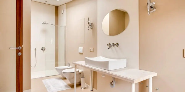 Comment accrocher les serviettes dans la salle de bain ?